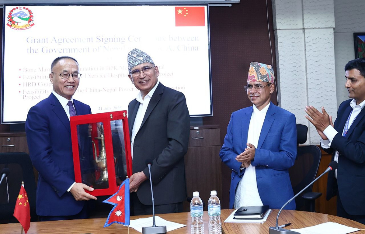 रसुवा बाढीले पुर्याएको क्षतिको पुनर्निर्माणमा चीनले सघाउने
