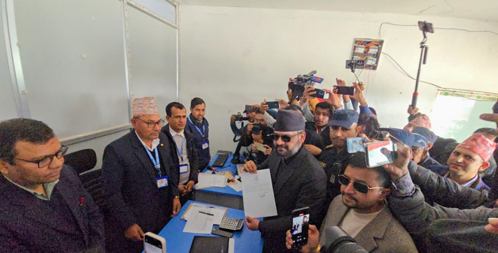 बालेन शाहले गराए उम्मेदवारी दर्ता